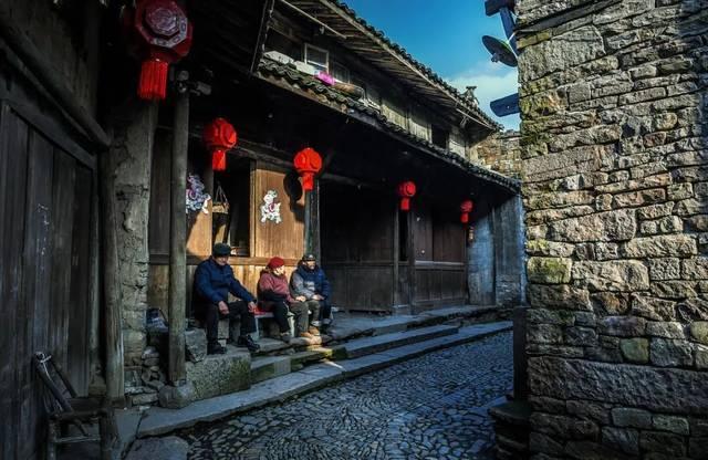 蓝箭航天回应爆炸传闻:正常试验,公司三位人员轻微擦伤